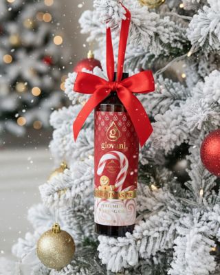 🥰 Cu doar câteva picături de parfum pentru rufe CHRISTMAS PIE, spălatul rufelor devine parte din tradiția Crăciunului!...